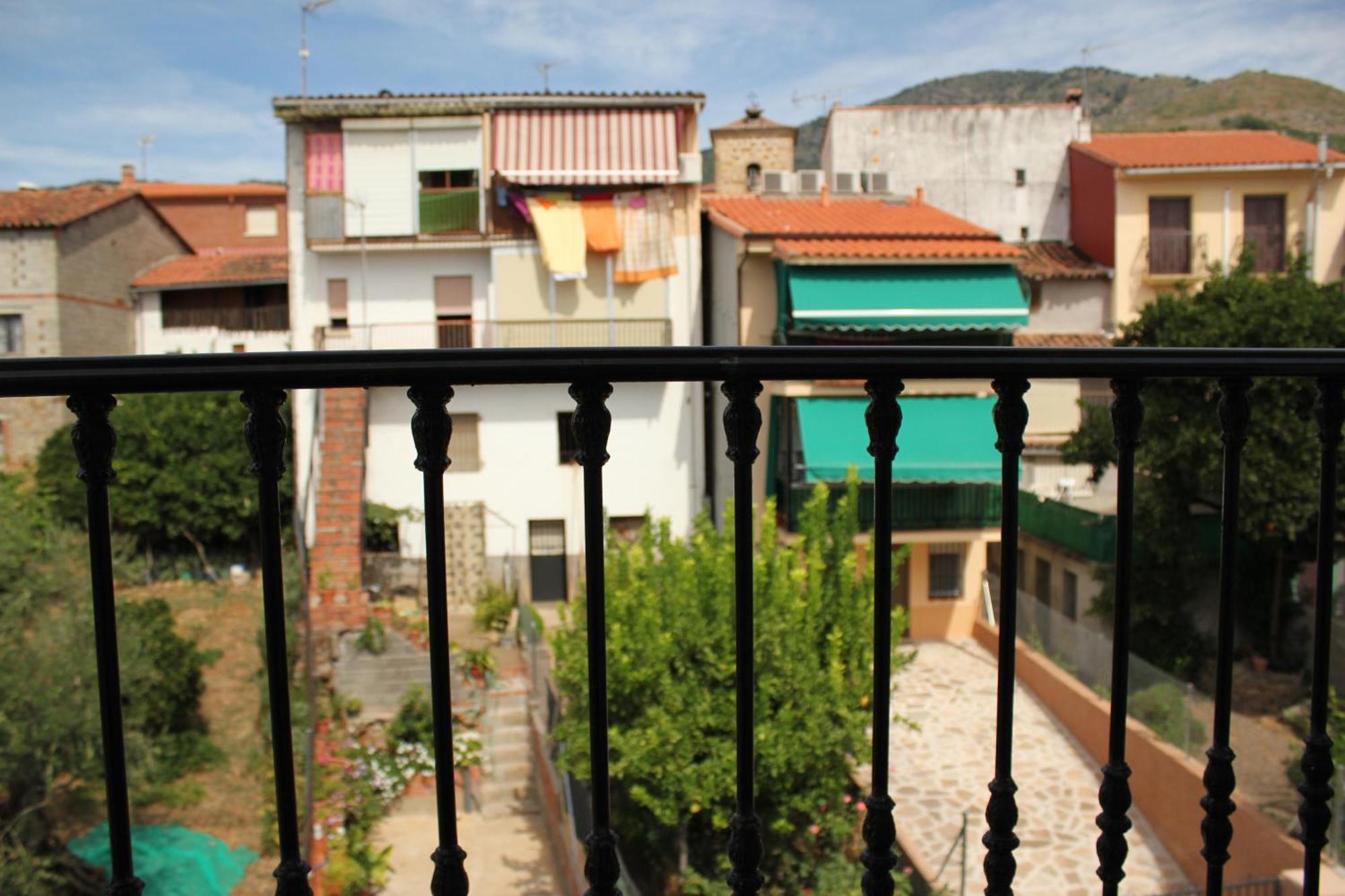 Hotel Hostal Zaguan Talaveruela Exterior foto